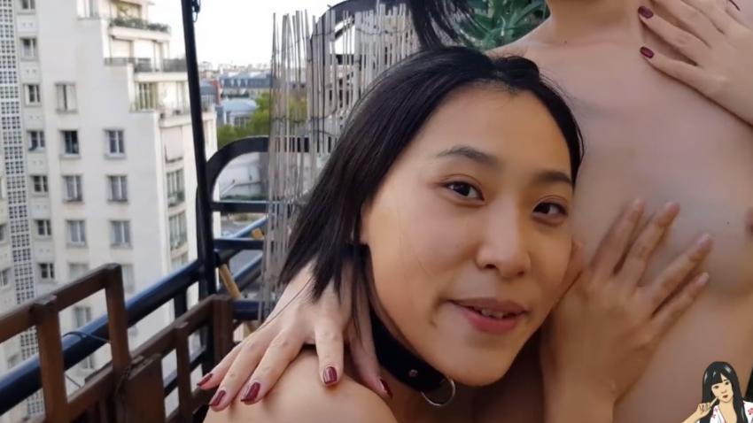 中国美女留学生在巴黎阳台上玩3P